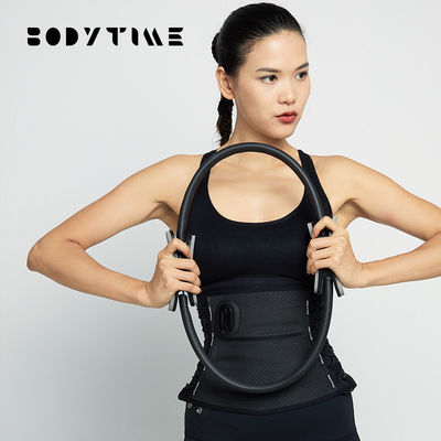 Der dünne Magen-fetter brennender Bund der Frauen mit EMS-Systemen